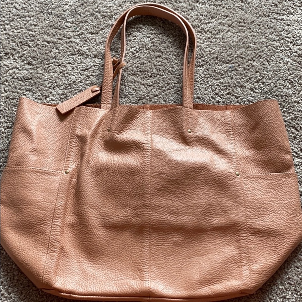 American Eagle blush genuine leather tote